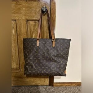 ‼️AUTHENTIC ‼️ Louis Vuitton cabas mezzo large tote